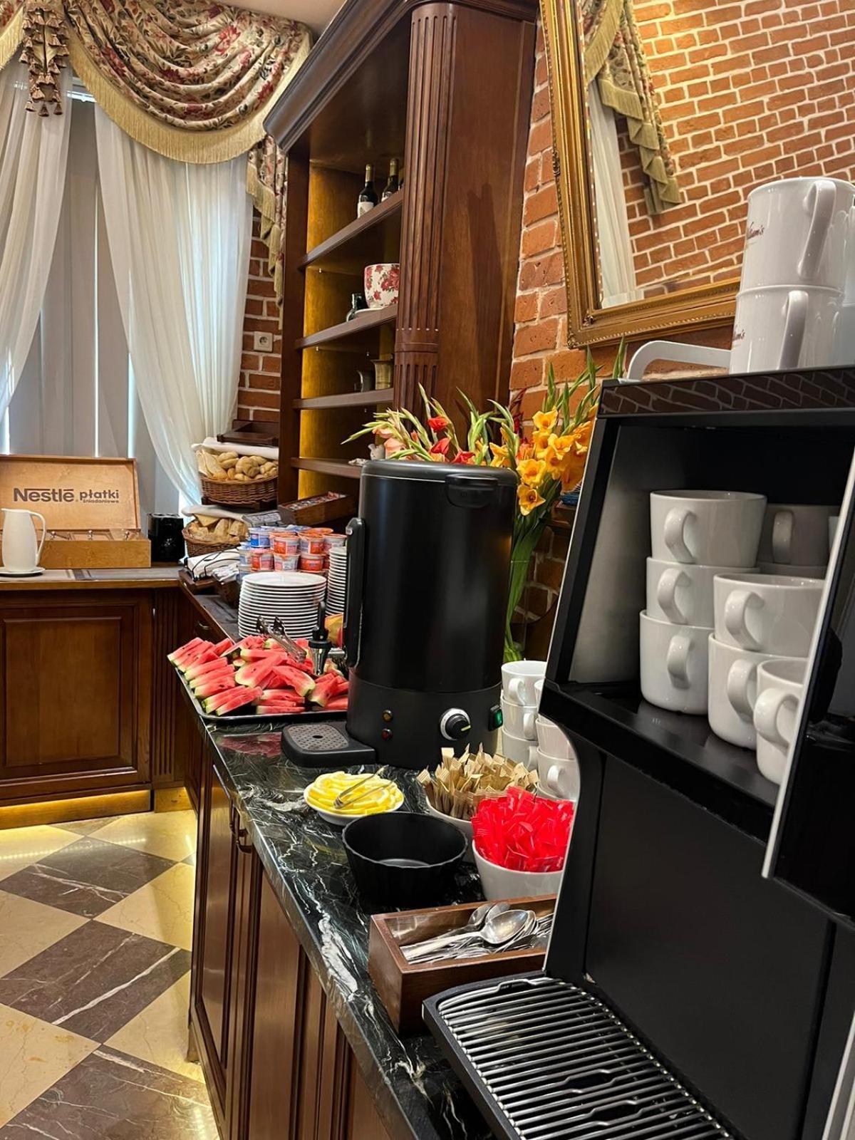 Aparthotel Basztowa Krakow Dış mekan fotoğraf
