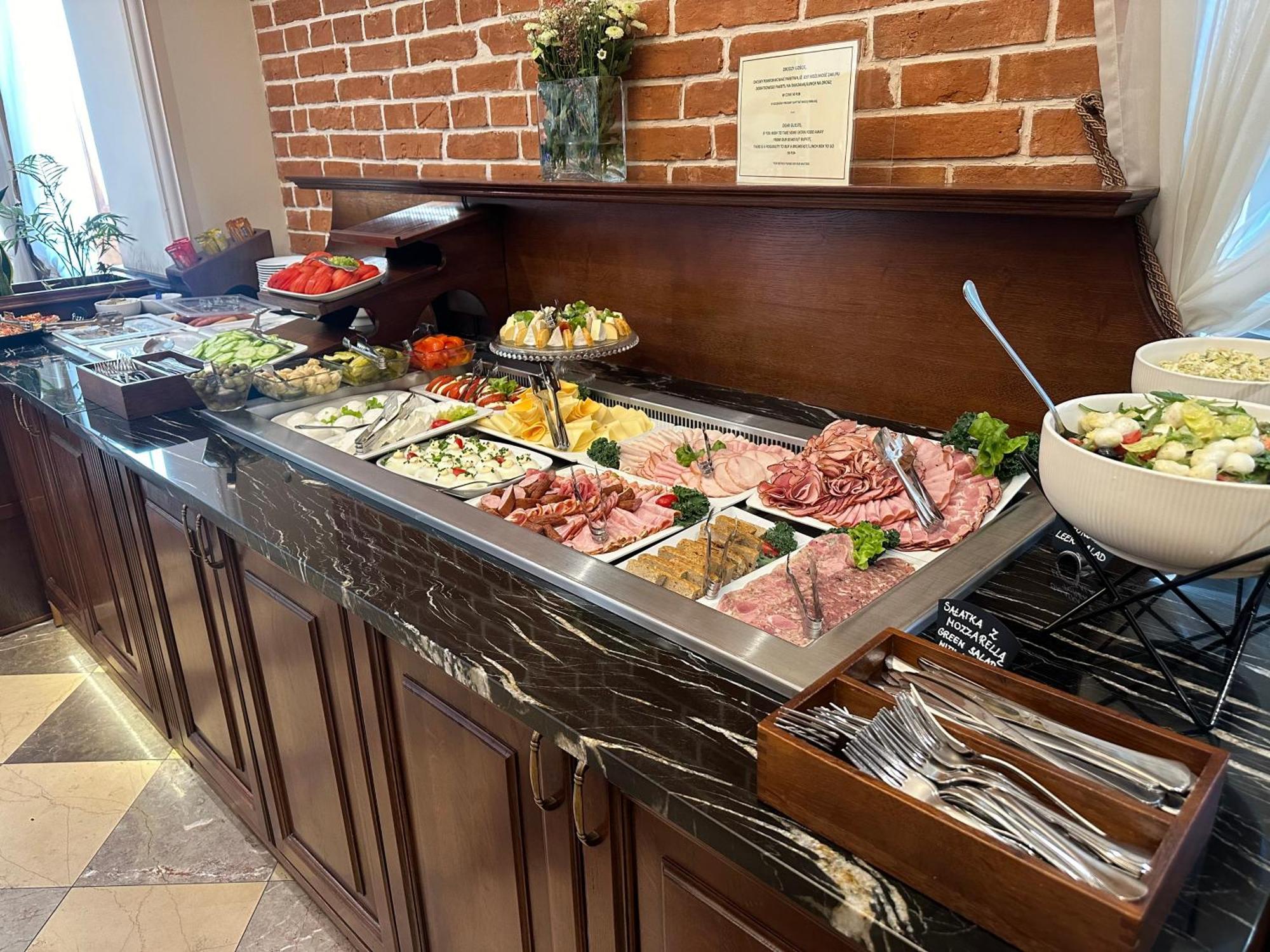 Aparthotel Basztowa Krakow Dış mekan fotoğraf